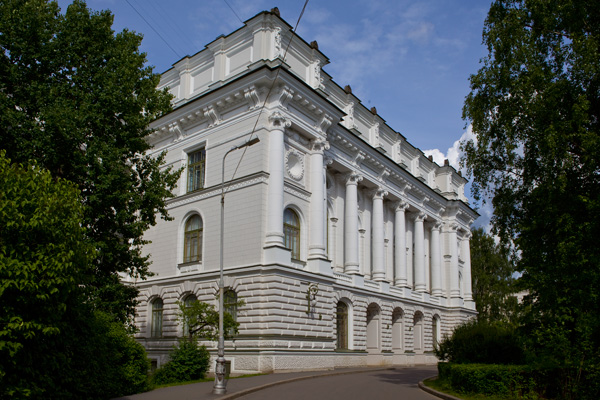 Санкт-Петербургский политехнический университет Петра Великого