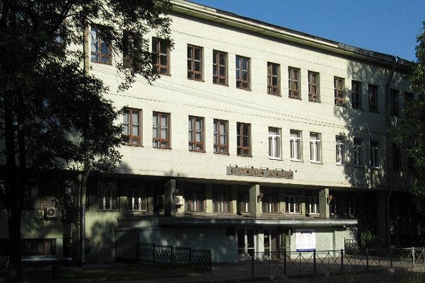 Петровский колледж